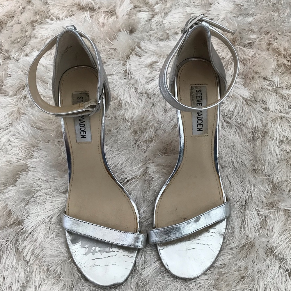 Steve Madden Silver Ankle Strap Sandal